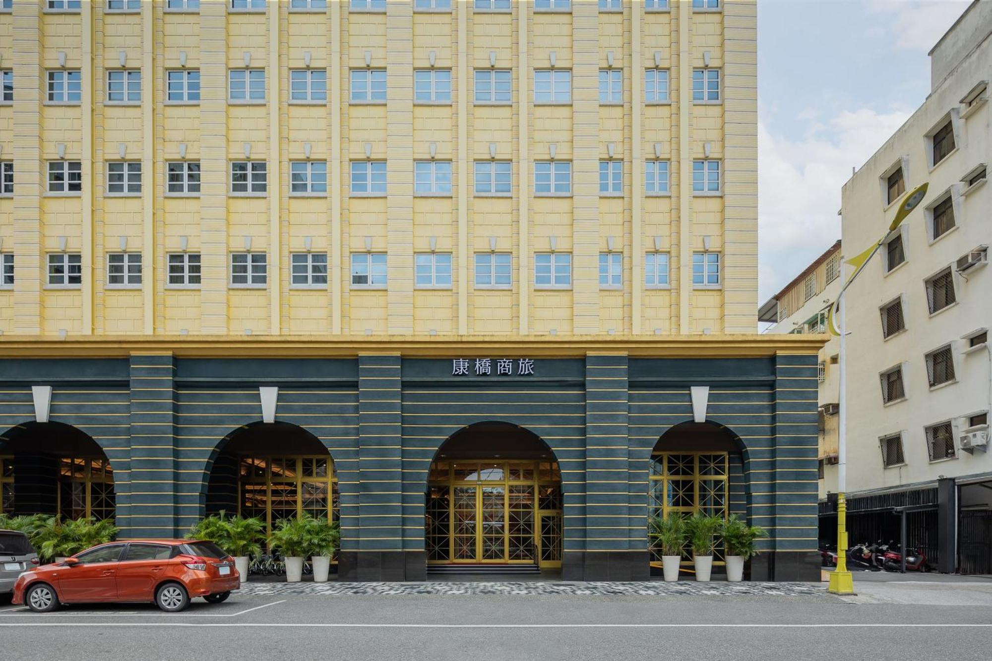 Kindness Hotel Hualien Exteriör bild