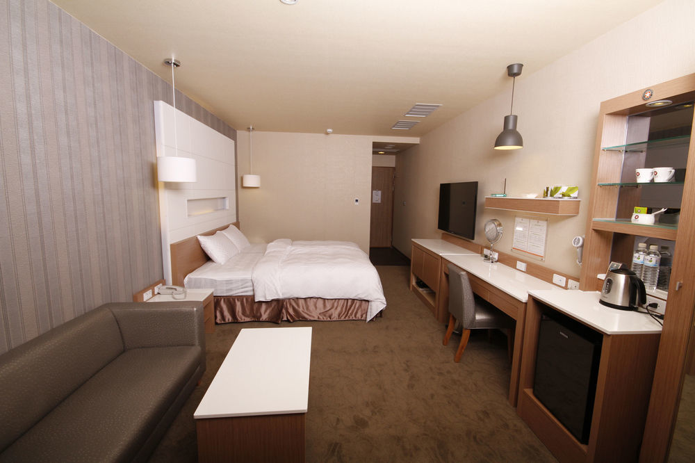 Kindness Hotel Hualien Exteriör bild